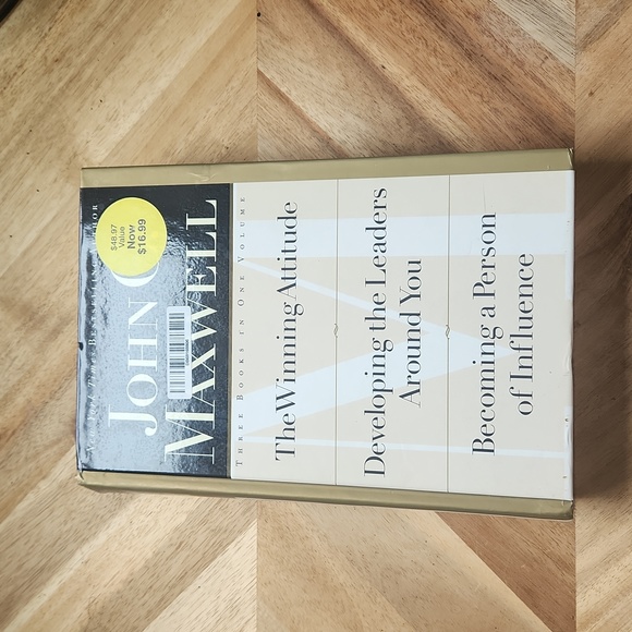 John Maxwell The Winning Attitude Book - Picture 1 of 4